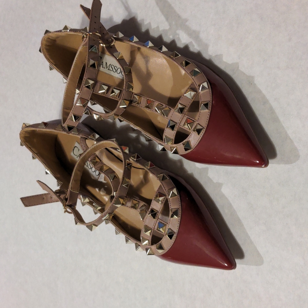 Studded flats